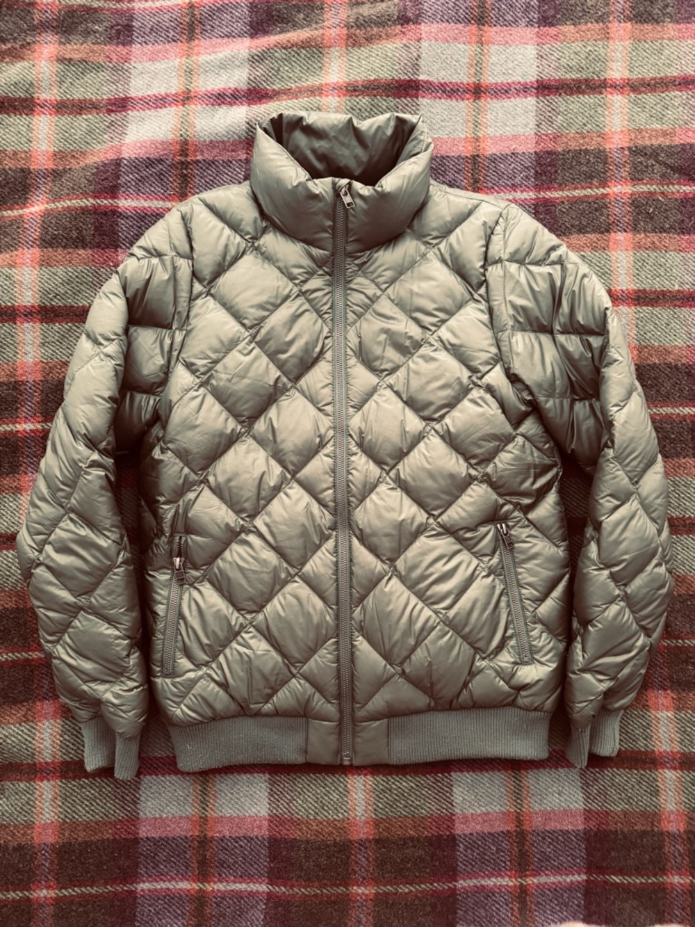 Patagonia Bomber Style Quilted Puffer Jacket
